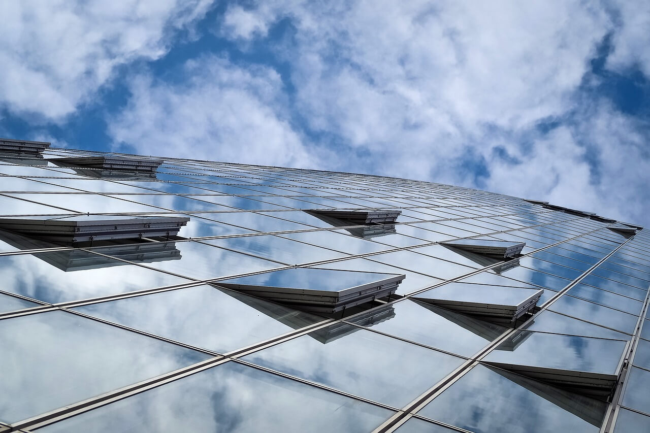 comment gtb améliore gestion consommation bâtiments