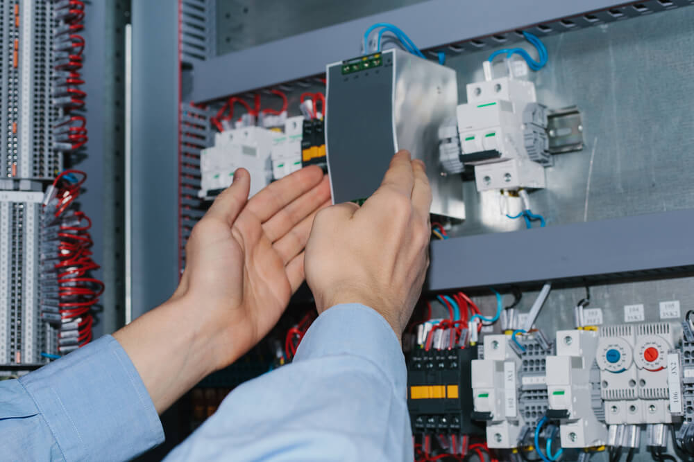 mise aux normes son système électrique